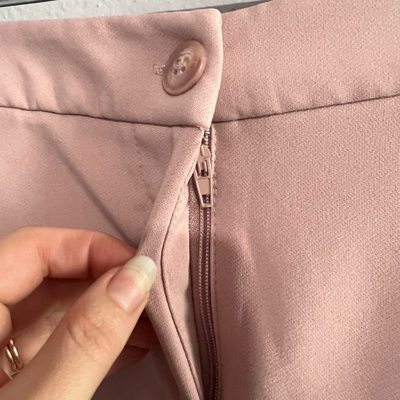 HAVE Light Pink High Rise Shorts - Picture 4 of 6